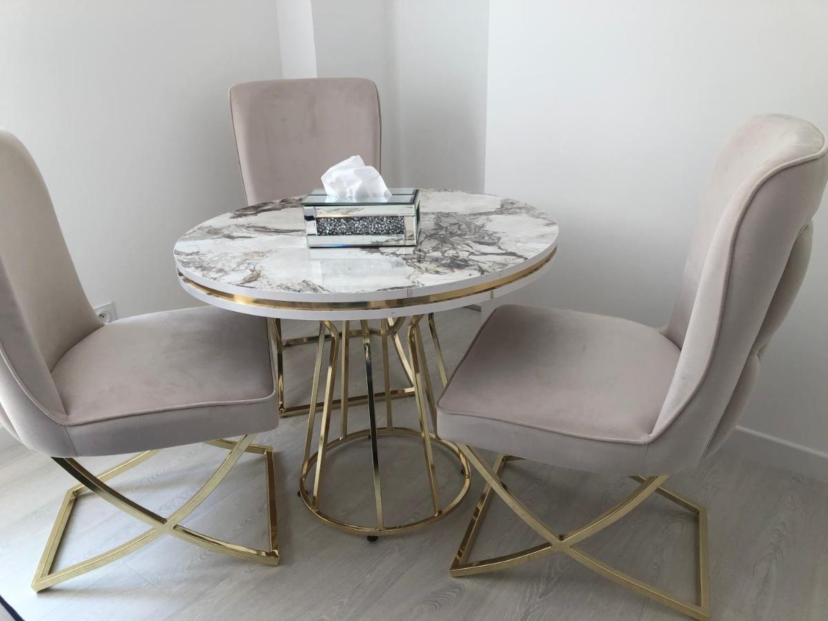 Saint Denis Appartement 1 เลอม็องส์ ภายนอก รูปภาพ