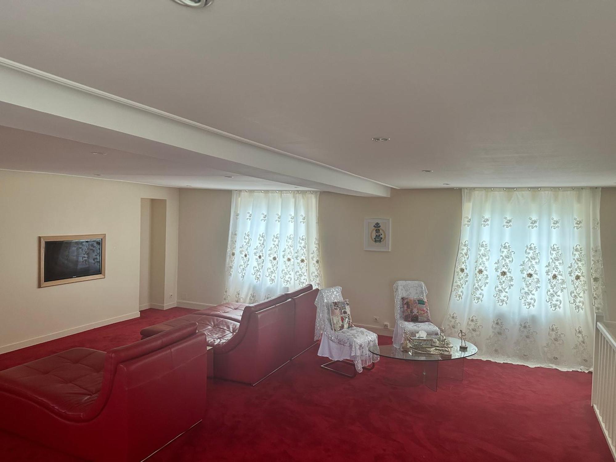 Saint Denis Appartement 1 เลอม็องส์ ภายนอก รูปภาพ